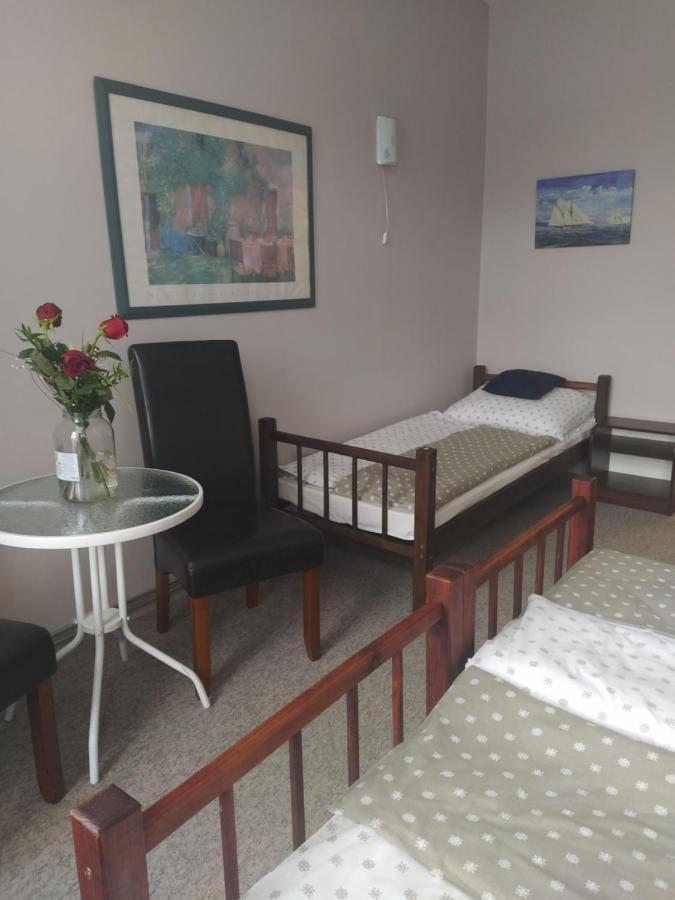 Hotel Koruna Penzion Teplice nad Metují Zewnętrze zdjęcie